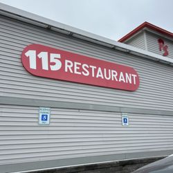 115 Restaurant & Truckstop - Late breakfast or early lunch stop