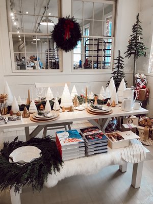 Farmhouse Pottery by null