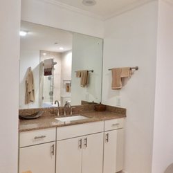 MC Construction and Remodeling - Remodeled bathroom.
