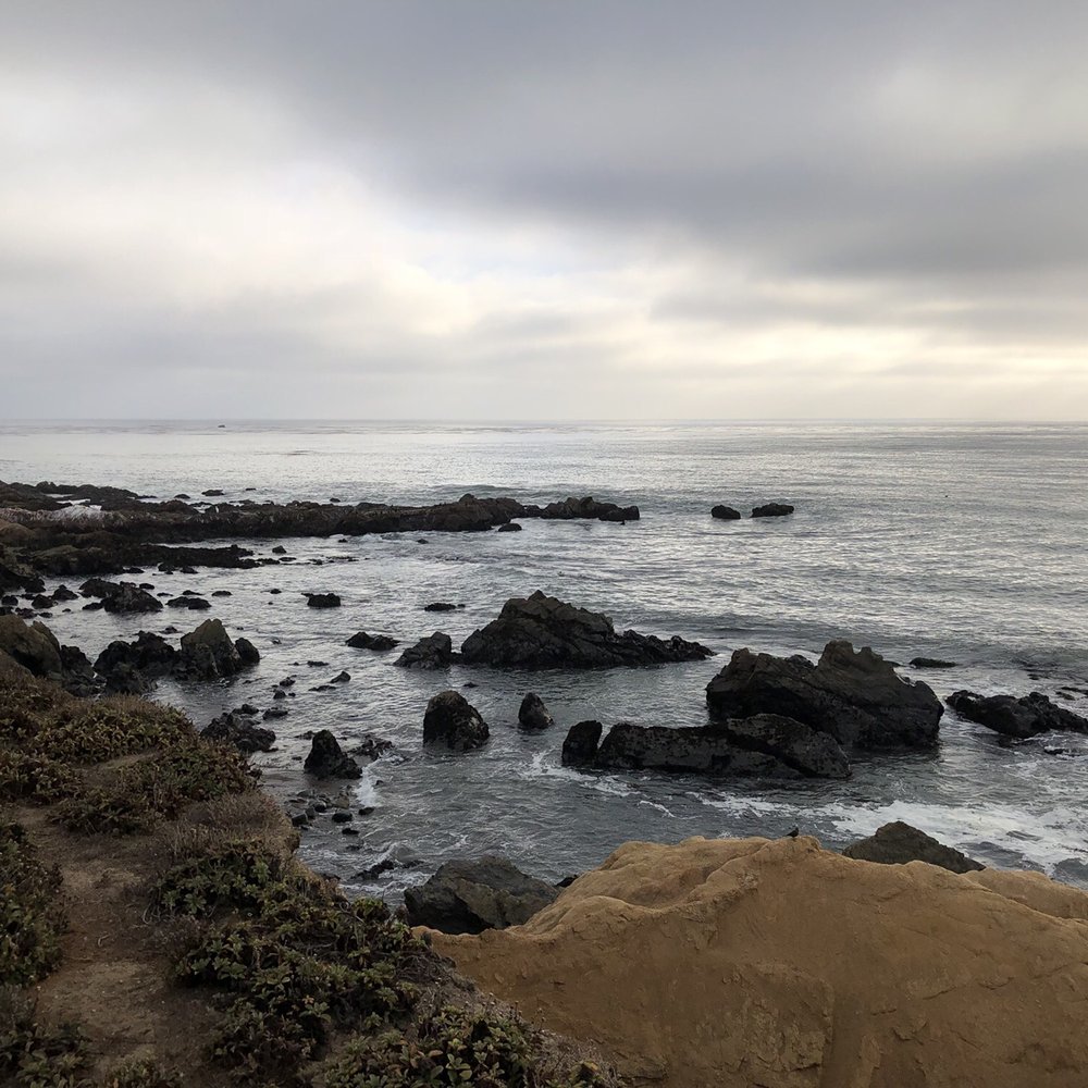 White Water - Moonstone Beach entrance directly across from White Water Inn - Hotels Near Me - Cambria, California White Water - Moonstone Beach entrance directly across from White Water Inn - Hotels Near Me - Cambria, California