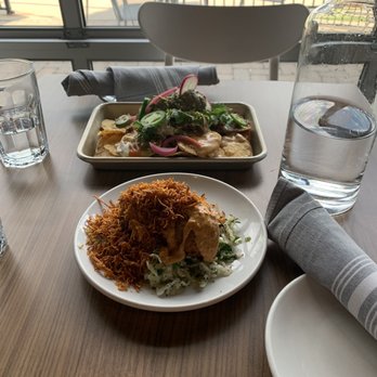 Avo - Lions Mane Crab Cakes and OG Nachos - Cocktail Bars Near Me - Nashville, Tennessee Avo - Lions Mane Crab Cakes and OG Nachos - Cocktail Bars Near Me - Nashville, Tennessee