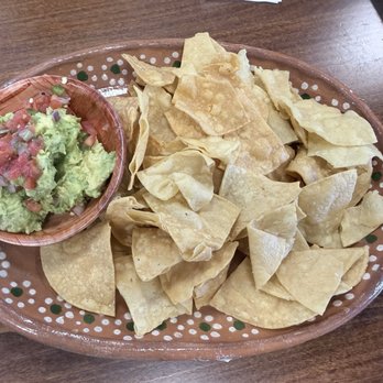 Dahlia's Mexican Grill - Chips and guacamole - Breakfast & Brunch Near Me - Reno, Nevada