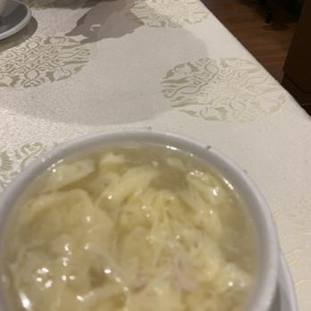 Opéra Mandarin - Chicken and corn soup. Not bad. - Chinese Near Me - Paris, 75