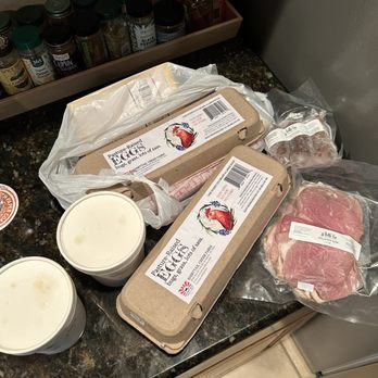 Local Pastures - Farm fresh bounty - Farms Near Me - Austin, Texas