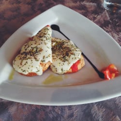 Cosi Come Sei - Bruschetta with tomato & mozzarella