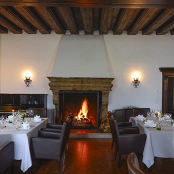 Hotel Schloss Mittersill - Kaminzimmer - Hotels Near Me - Mittersill, 5