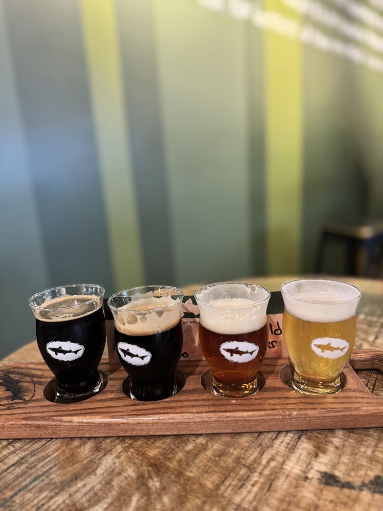 Dogfish Head Milton Brewery Logo