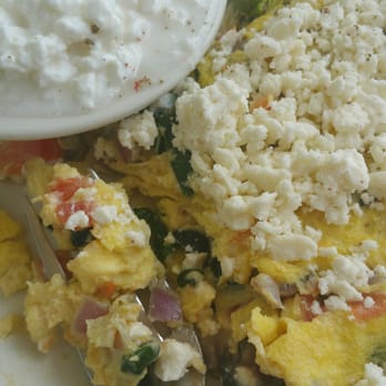Bea Bea's - Coffee & Tea Near Me - Burbank, California