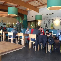 Diergaarde Blijdorp - Het restaurant bij de ingang/uitgang.