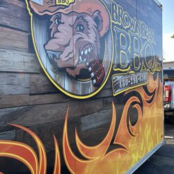 Brown Bear BBQ - Food truck