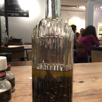 La Perla - Chili oil - Italian Near Me - Amsterdam, New Hampshire La Perla - Chili oil - Italian Near Me - Amsterdam, New Hampshire