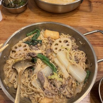 Mala Town - Dry Pot Mild Set with Spicy Mix 醇香麻辣拌套餐 (with peanut sauce) - Asian Fusion Near Me - Union City, California