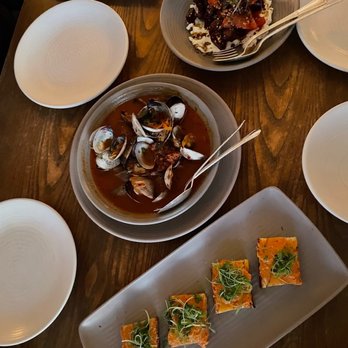 Como - Italian Near Me - Kirkland, Washington