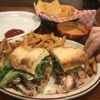 Smokin' Buns BBQ - Smoked turkey - Barbeque Near Me - Jacksonville, Arkansas