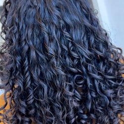 Hera The Salon - Curly cut and style