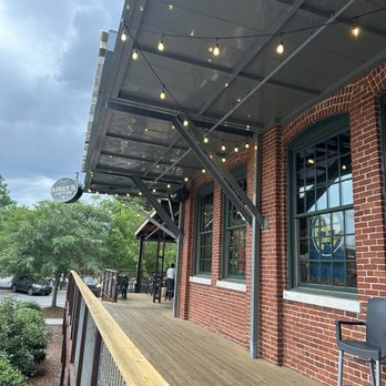 Edley's Bar-B-Que - Barbeque Near Me - Chattanooga, Tennessee
