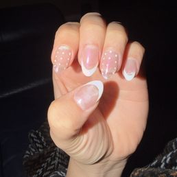Nail glue everywhere, not what I expected Nail glue everywhere, not what I expected