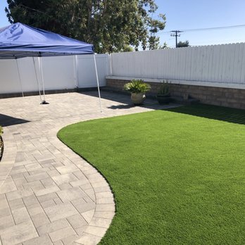 Elite Artificial Grass - Backyard using Imperial California Royal 89 turf. No evidence of cuts. - Artificial Turf Near Me - Brea, California Elite Artificial Grass - Backyard using Imperial California Royal 89 turf. No evidence of cuts. - Artificial Turf Near Me - Brea, California