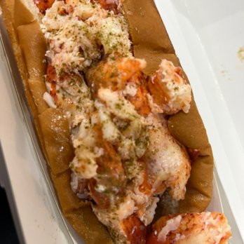 Luke's Lobster Rittenhouse - Lobster roll - Seafood Near Me - Philadelphia, Pennsylvania Luke's Lobster Rittenhouse - Lobster roll - Seafood Near Me - Philadelphia, Pennsylvania
