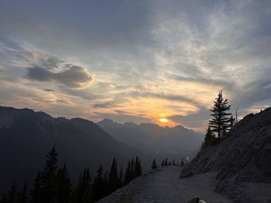 Sulphur Mountain by null