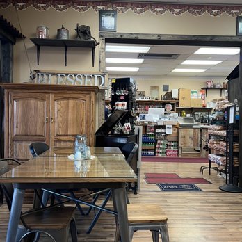 Papa’s Cafe - Interior - American Near Me - Chilhowie, Virginia Papa’s Cafe - Interior - American Near Me - Chilhowie, Virginia