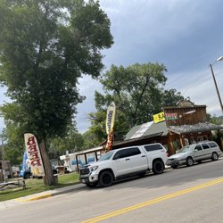 Hulett Town of - Nice bars