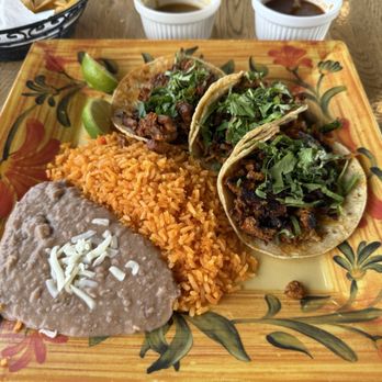 Verde Avocado - Taco Dinner with Pastor - Mexican Near Me - Skokie, Illinois
