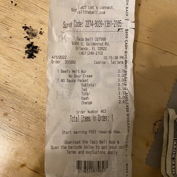 Taco Bell - It clearly says no sour cream LMFAOOO horrible - Fast Food Near Me - Orlando, Florida