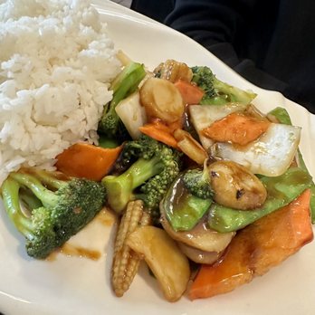 Jasmine Oriental Cuisine - Vegetable Fried Rice - Chinese Near Me - Medford, New Jersey Jasmine Oriental Cuisine - Vegetable Fried Rice - Chinese Near Me - Medford, New Jersey