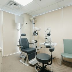 Woodley Optometry - Exam room