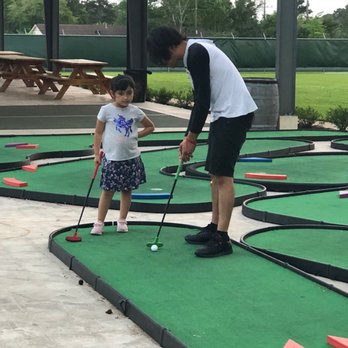 Spindletap Brewery - Mini Golf course - Breweries Near Me - Houston, Texas