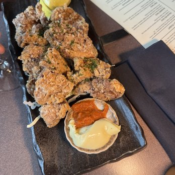 Vintage Books - Karaage chicken is moist and tender - Speakeasies Near Me - Honolulu, Hawaii