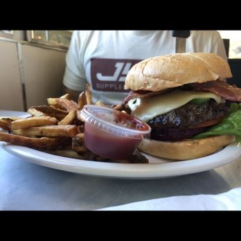 Blue Moon Diner - Burger - American Near Me - Beaverton, Oregon Blue Moon Diner - Burger - American Near Me - Beaverton, Oregon