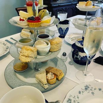 Clockwork Rose Tea Emporium & Confectionary - Tea Service - Chocolatiers & Shops Near Me - Beaverton, Oregon