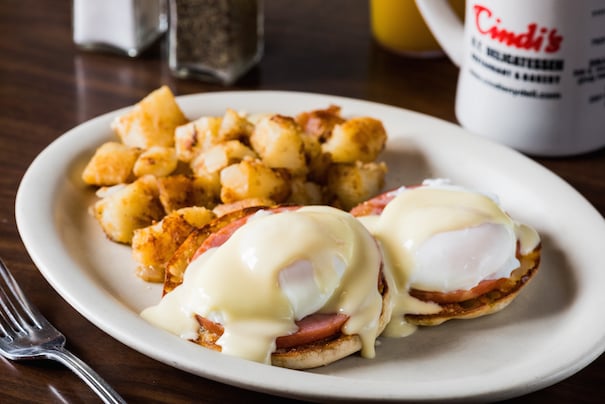 Cindi's NY Deli & Restaurant