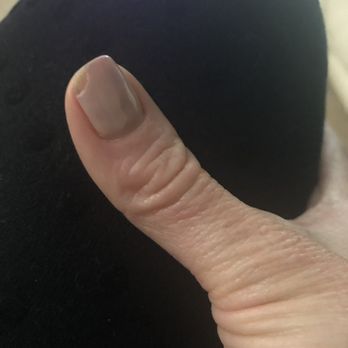 Gatsby Nails - Less than one week old gel chipped - Nail Salons Near Me - Glendora, California