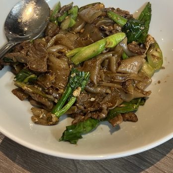 Thai On Fire - Pad See You - Thai Near Me - Fountain Valley, California Thai On Fire - Pad See You - Thai Near Me - Fountain Valley, California