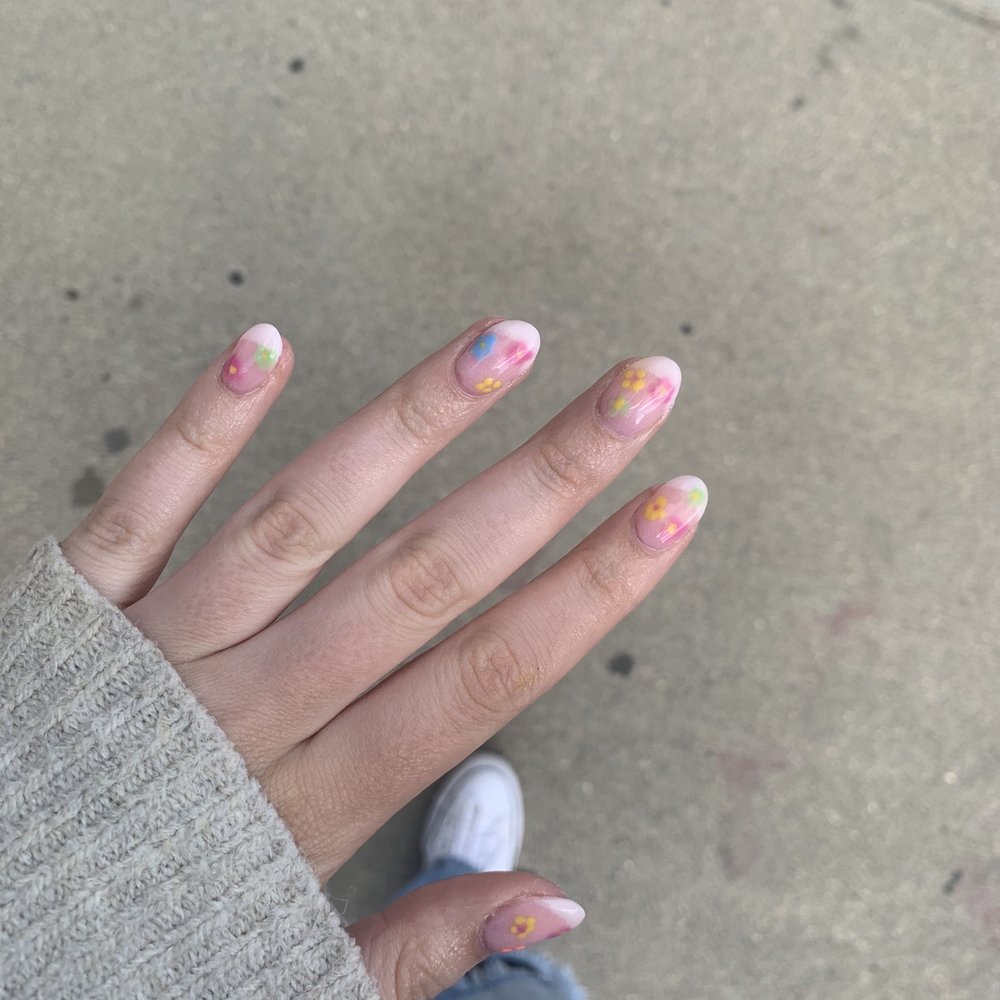 Queen Bee Nails and Spa - Nail Salons Near Me - Brighton, Massachusetts Queen Bee Nails and Spa - Nail Salons Near Me - Brighton, Massachusetts