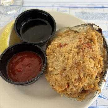Chart Room - Quahog - Seafood Near Me - Cataumet, Massachusetts