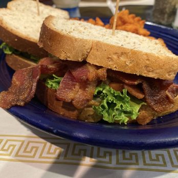 Hammett House Restaurant - Seafood Near Me - Claremore, Oklahoma
