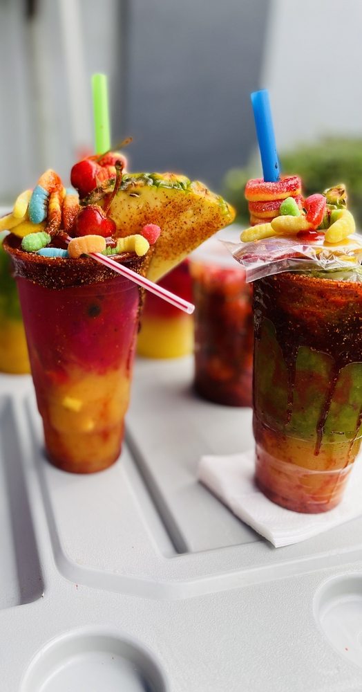 Bettys Fresh Waters Logo