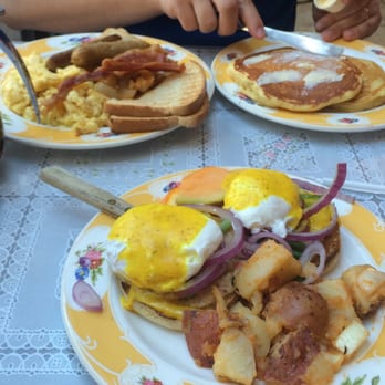 Thornton's Restaurant - Oscar egg benedict and Alex's Crazy Two's - Breakfast & Brunch Near Me - Boston, Massachusetts