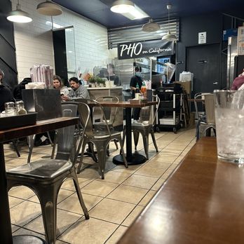 Pho On California - Cute inside - Vietnamese Near Me - Pasadena, California Pho On California - Cute inside - Vietnamese Near Me - Pasadena, California