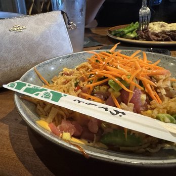 Reunion Kitchen + Drink - Ahi Poke Bowl - New American Near Me - Corona, California