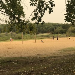 Wabamun Provincial Park - Volleyball nets