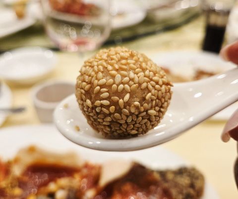 Arco Seafood Restaurant by null