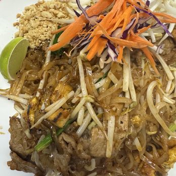 Sizzling Wok - 59. Pad Thai with beef - Thai Near Me - Long Beach, California