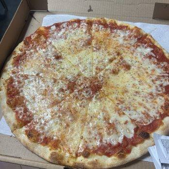Pauly's Pizza Joint - Large Cheese pizza - Pizza Near Me - San Diego, California Pauly's Pizza Joint - Large Cheese pizza - Pizza Near Me - San Diego, California