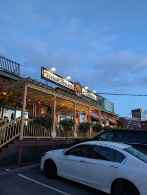 900 Degrees Neapolitan Pizzeria by null