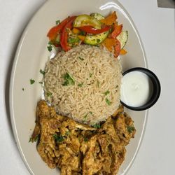 3 olives Mediterranean grill & lounge - Chicken Shawarma Platter